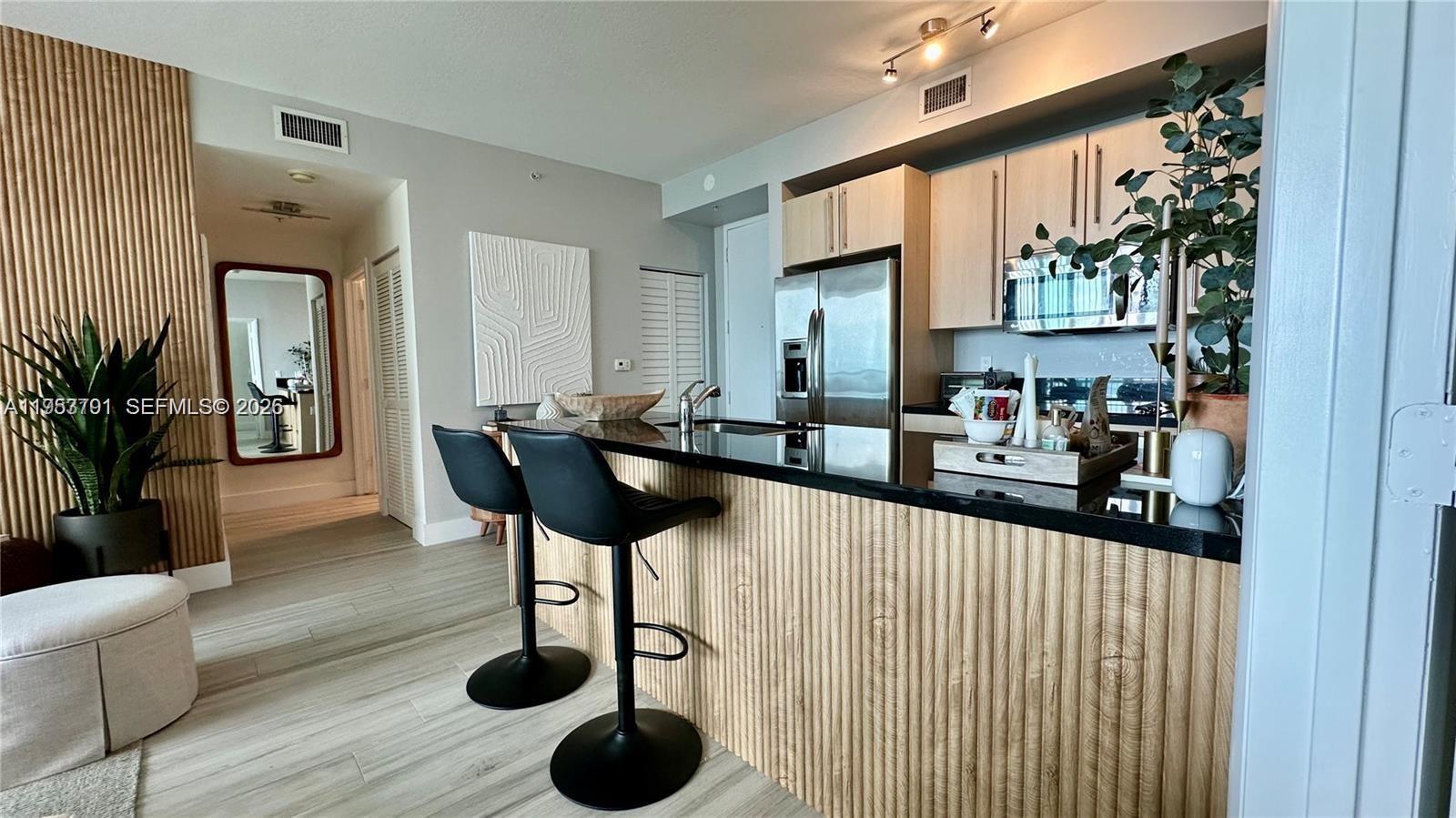 79 Southwest 12th Street, Unit 3603S Miami, FL 33130 - Photo 24 of 35