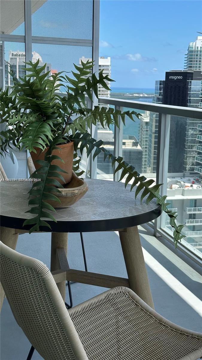 79 Southwest 12th Street, Unit 3603S Miami, FL 33130 - Photo 32 of 35