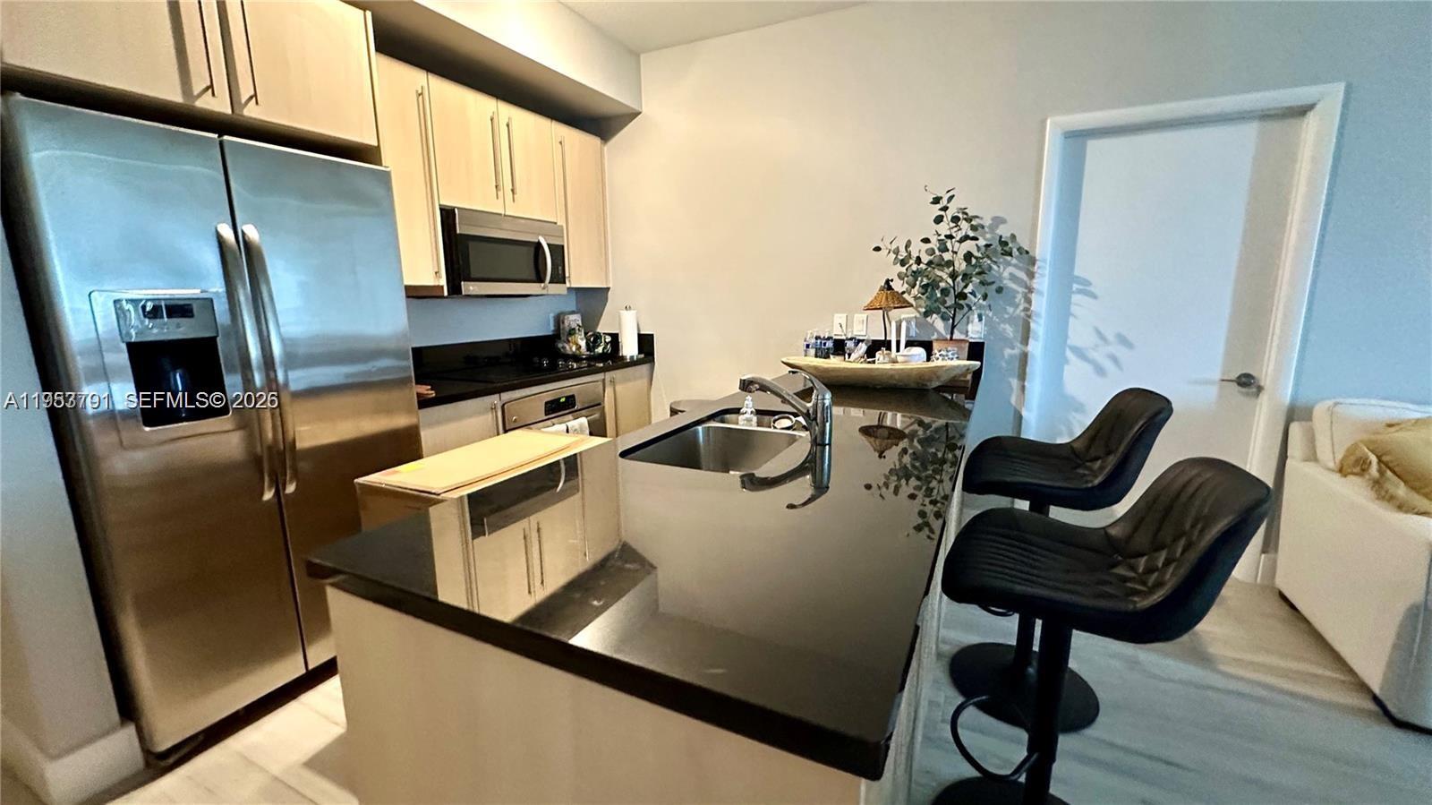 79 Southwest 12th Street, Unit 3603S Miami, FL 33130 - Photo 6 of 35