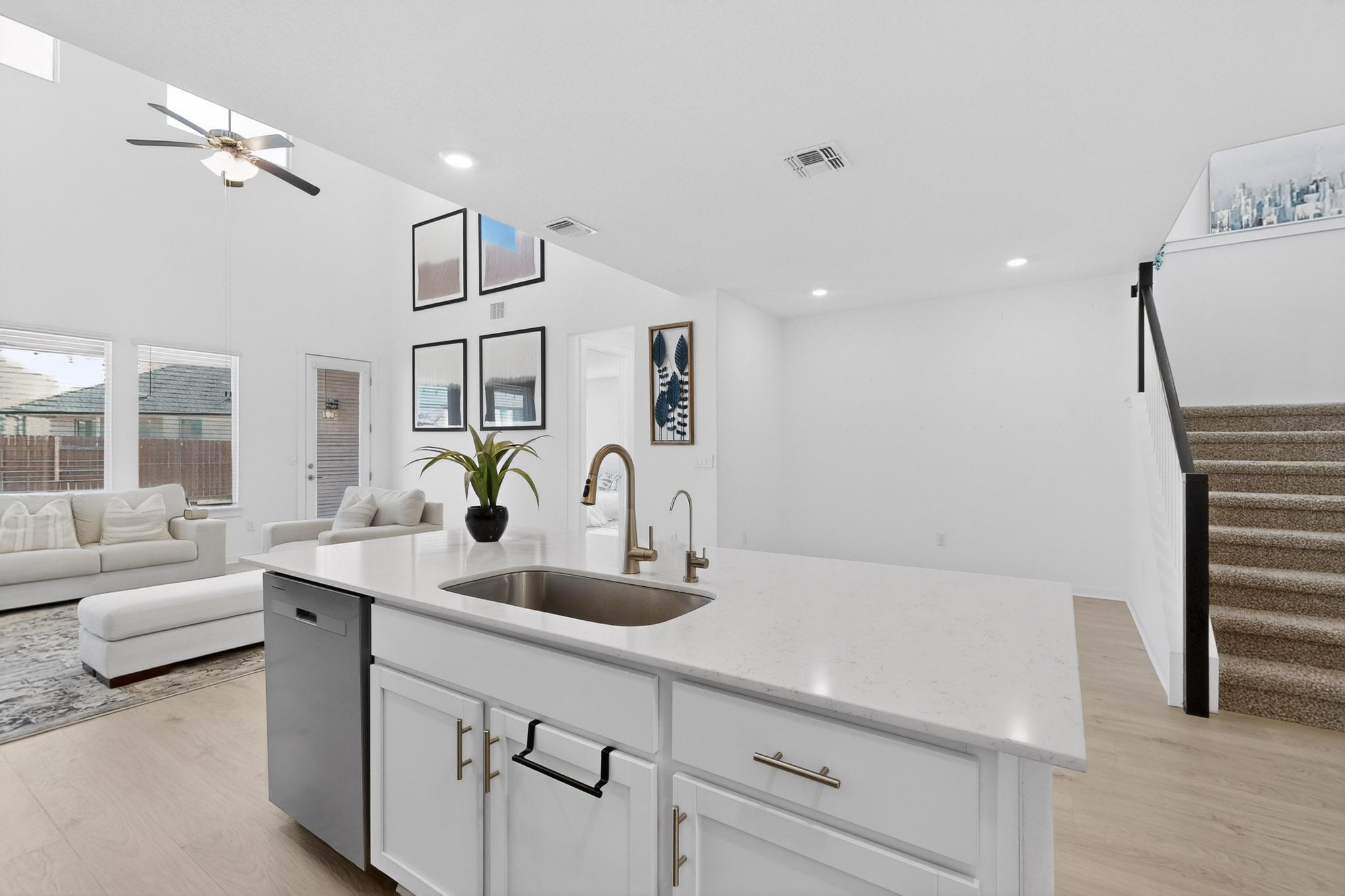 508 Elkherd Cove Georgetown, TX 78628 - Photo 18 of 40