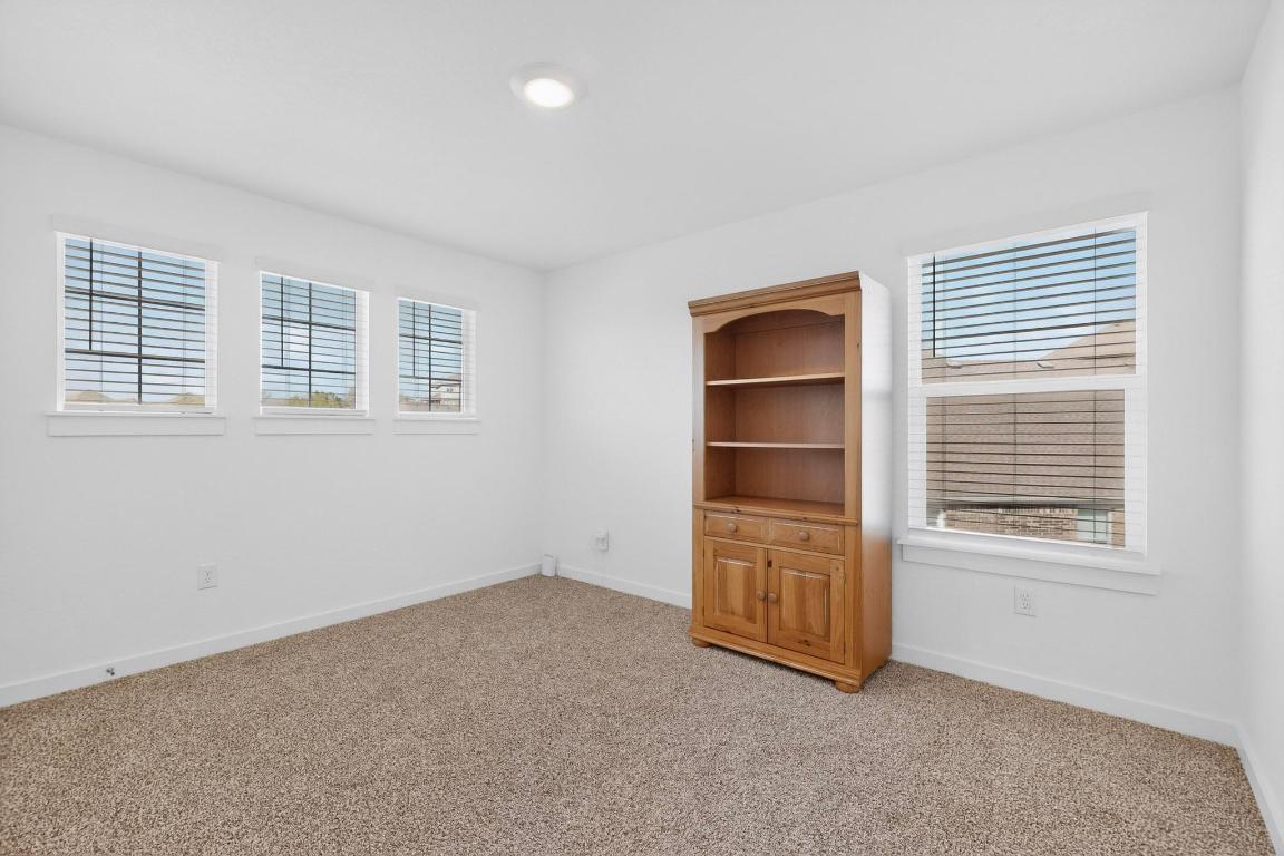 508 Elkherd Cove Georgetown, TX 78628 - Photo 31 of 40