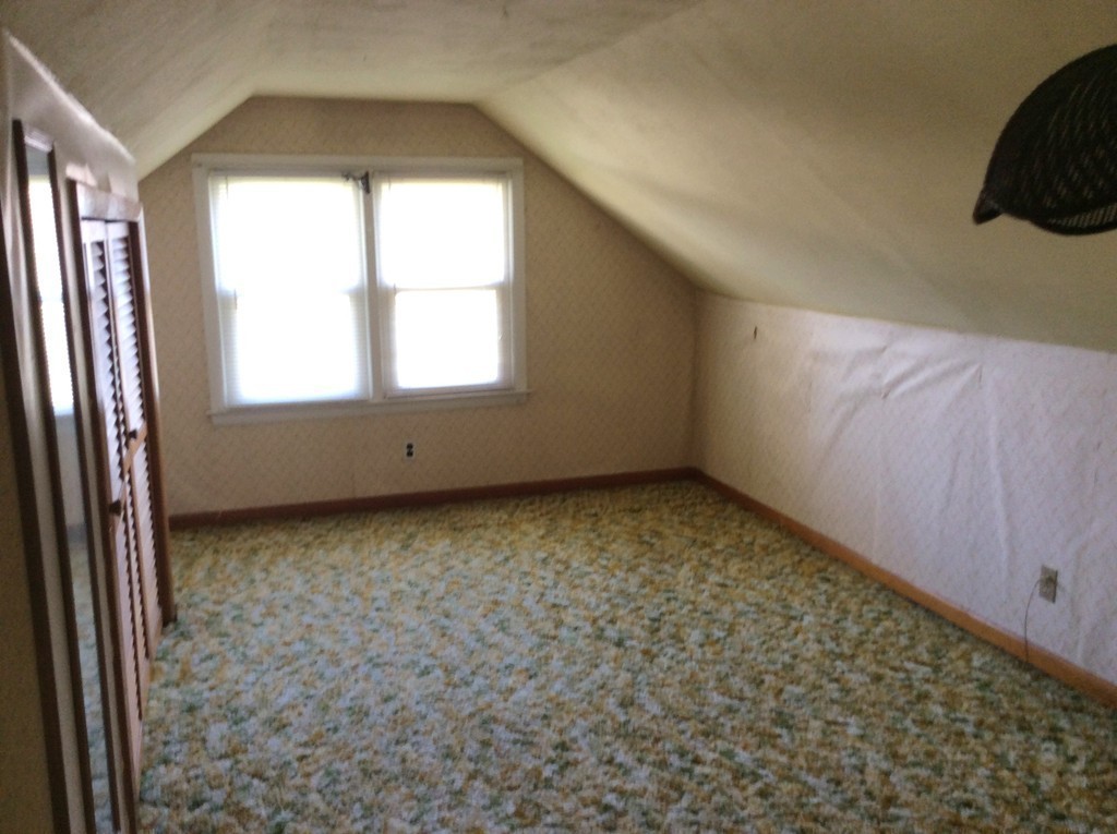 32 Harding Street Chicopee, MA 01013 - Photo 12 of 19 Gallery Image 12