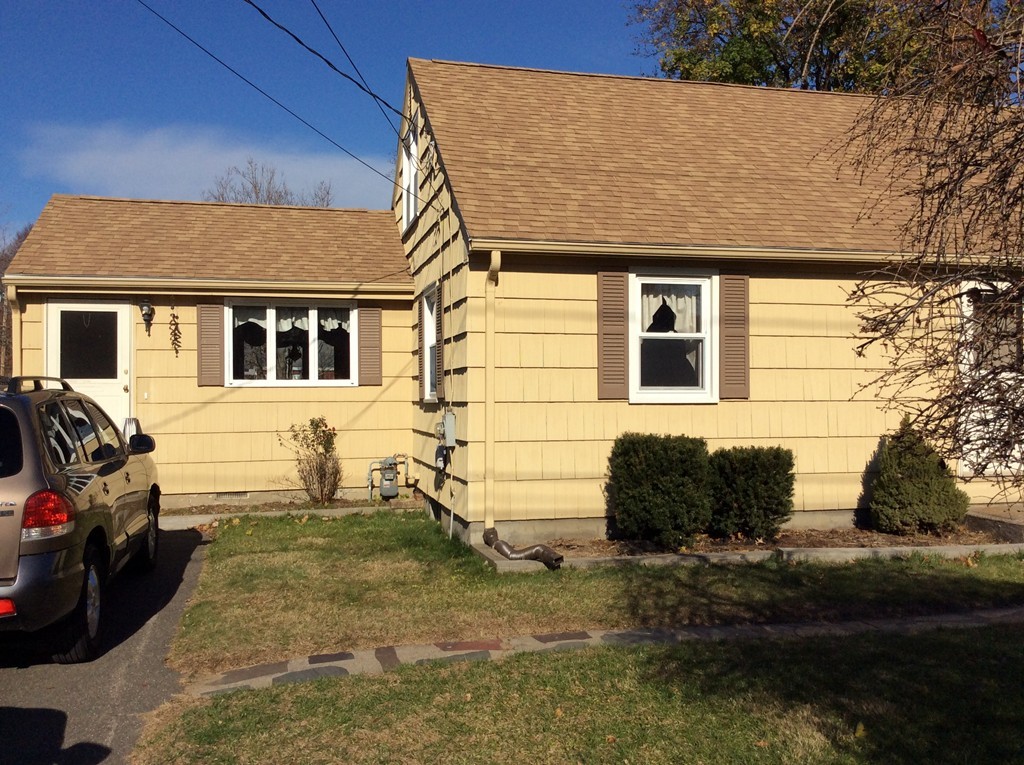 32 Harding Street Chicopee, MA 01013 - Photo 18 of 19 Gallery Image 18