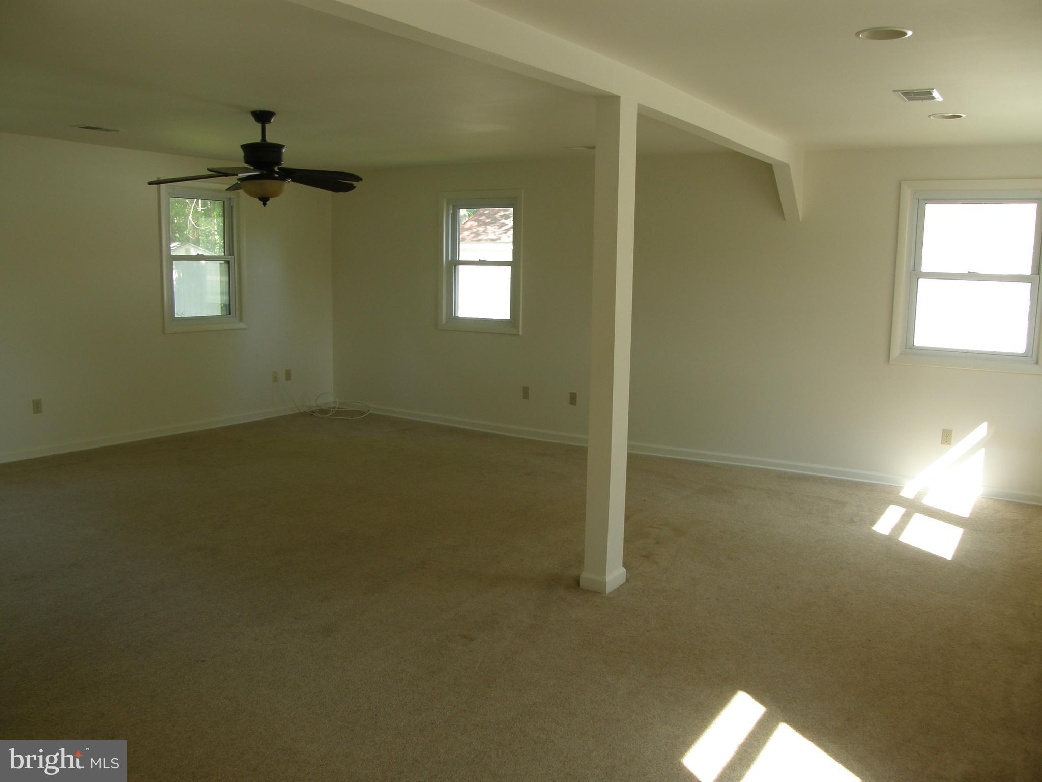 6400 Shady Side Road Shady Side, MD 20764 - Photo 4 of 12 Interior (General)
