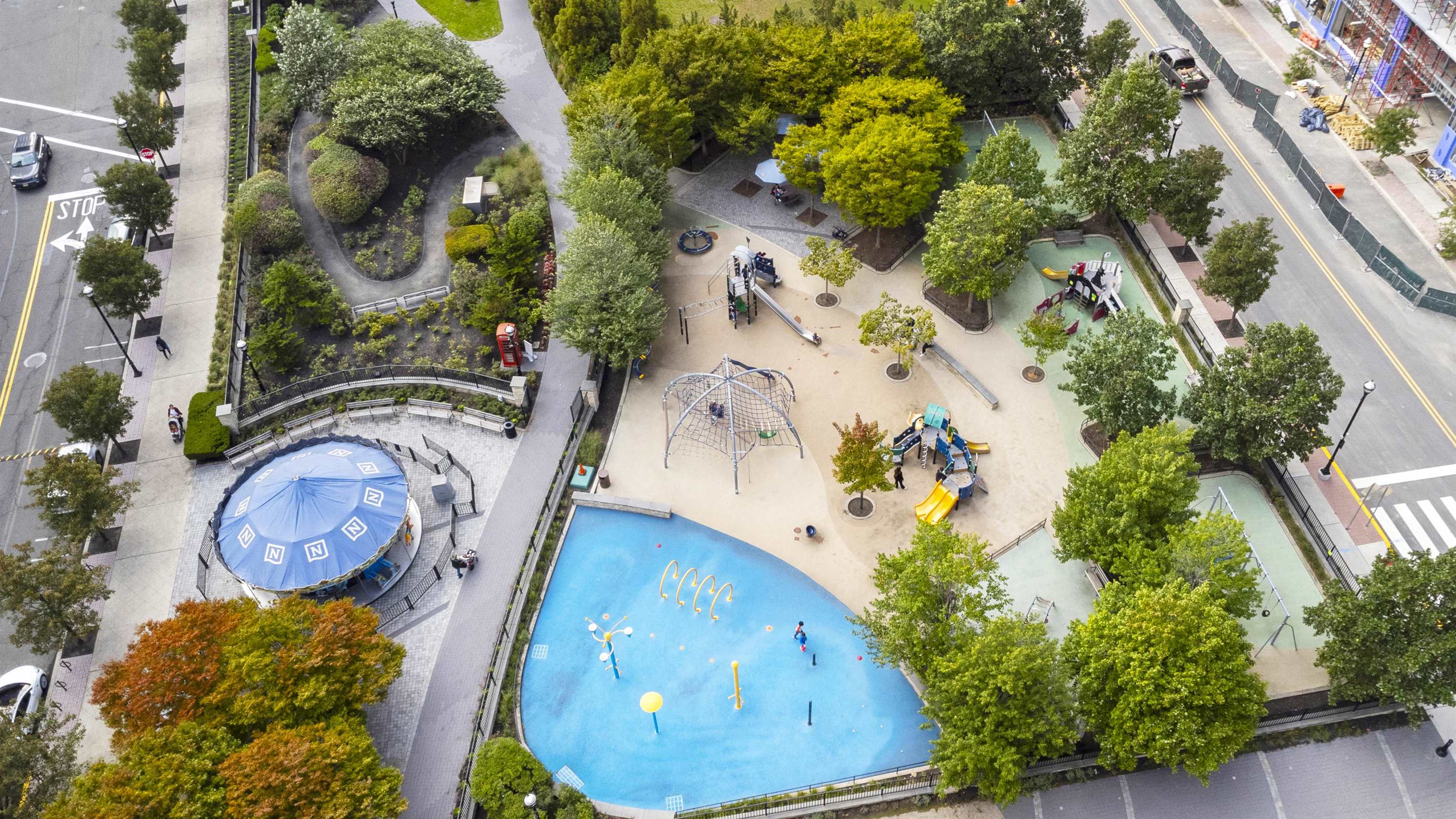2 Shore Lane, Unit 404 Jersey City, NJ 07310 - Photo 27 of 34 an aerial view of a golf course