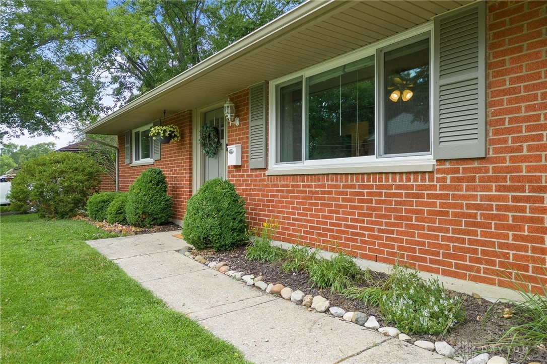 110 West Factory Road Springboro, OH 45066 - Photo 4 of 39 Gallery Image 4