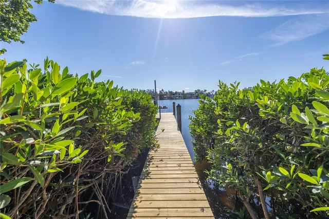 $4,995,000 | 838 Monterey Boulevard Northeast, St. Petersburg, FL 33704