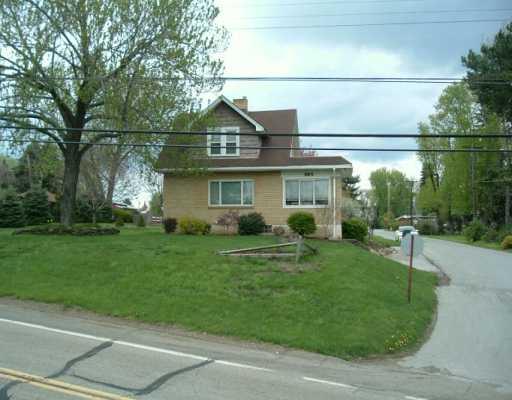 390 Tuscarawas Road Beaver, PA 15009 - Photo 1 of 8 Exterior Front.
