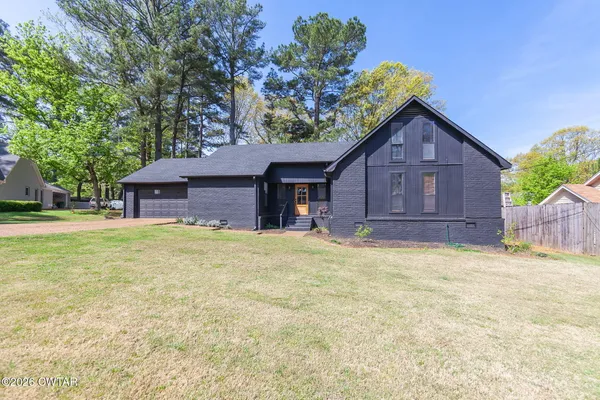 $335,000 | 11 Windy Hill Cove, Jackson, TN 38305