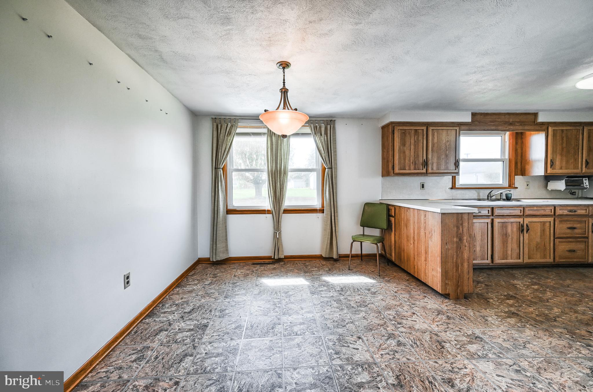 1045 Perry Road Red Lion, PA 17356 - Photo 10 of 38 Gallery Image 10