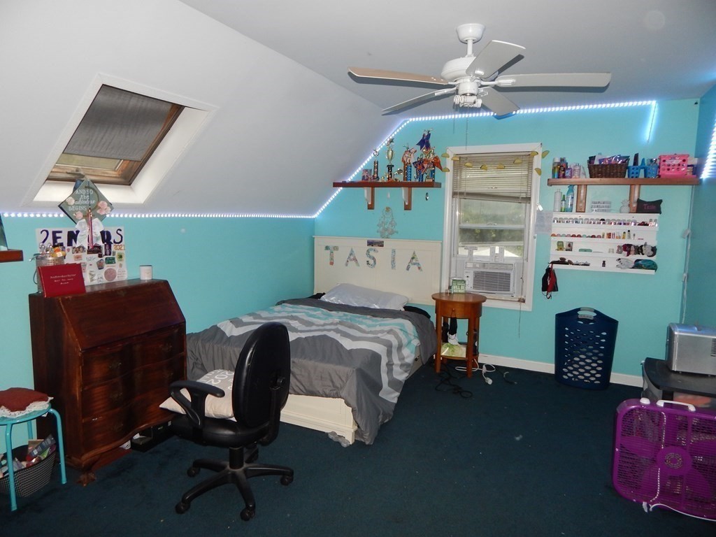 12 Maple Street Townsend, MA 01469 - Photo 11 of 21 Gallery Image 11