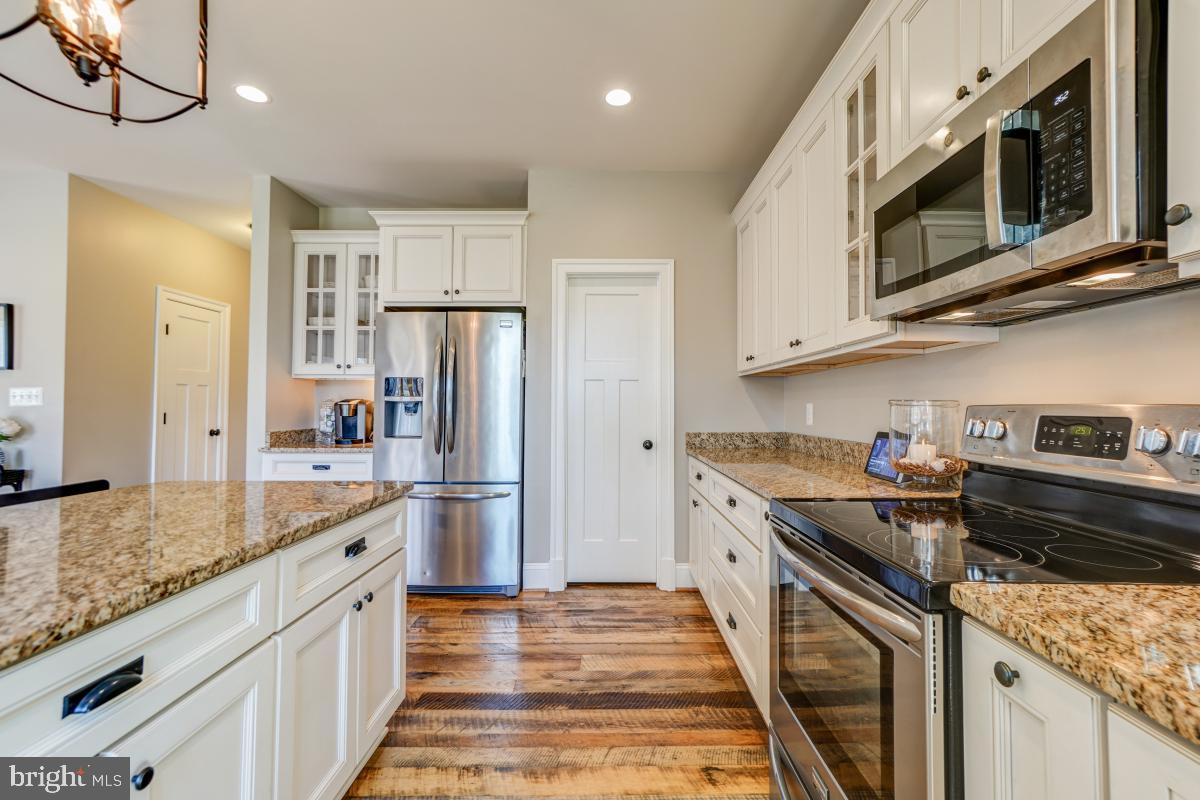 12334 Bristow Road Bristow, VA 20136 - Photo 18 of 47 Kitchen