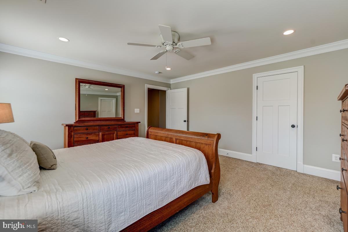 12334 Bristow Road Bristow, VA 20136 - Photo 25 of 47 Primary Bedroom
