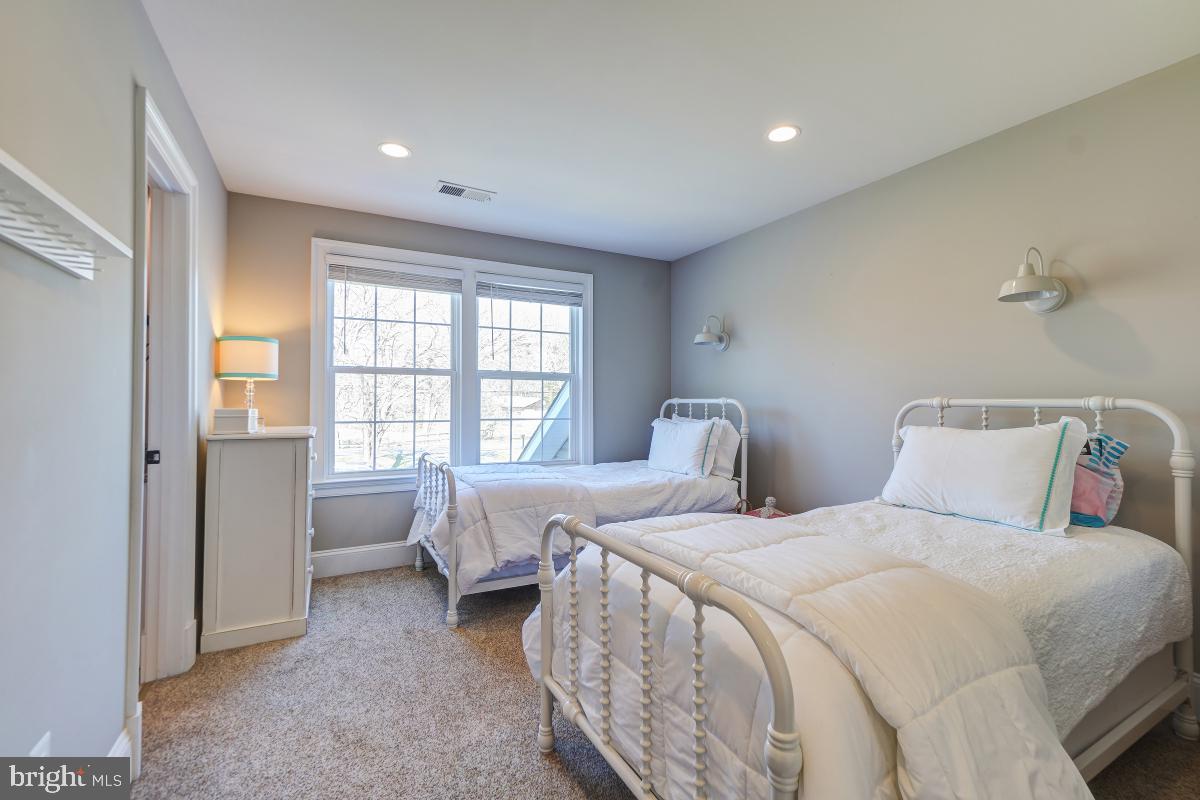 12334 Bristow Road Bristow, VA 20136 - Photo 32 of 47 Bedroom 3