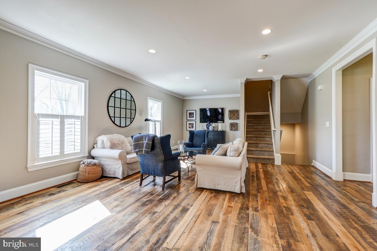 12334 Bristow Road Bristow, VA 20136 - Photo 10 of 47 Family Room