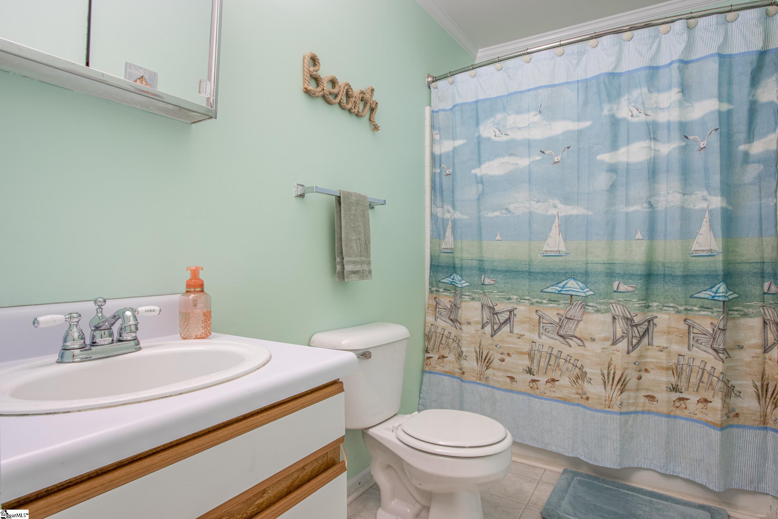 49 Duncan Creek Road Greenville, SC 29609 - Photo 15 of 24