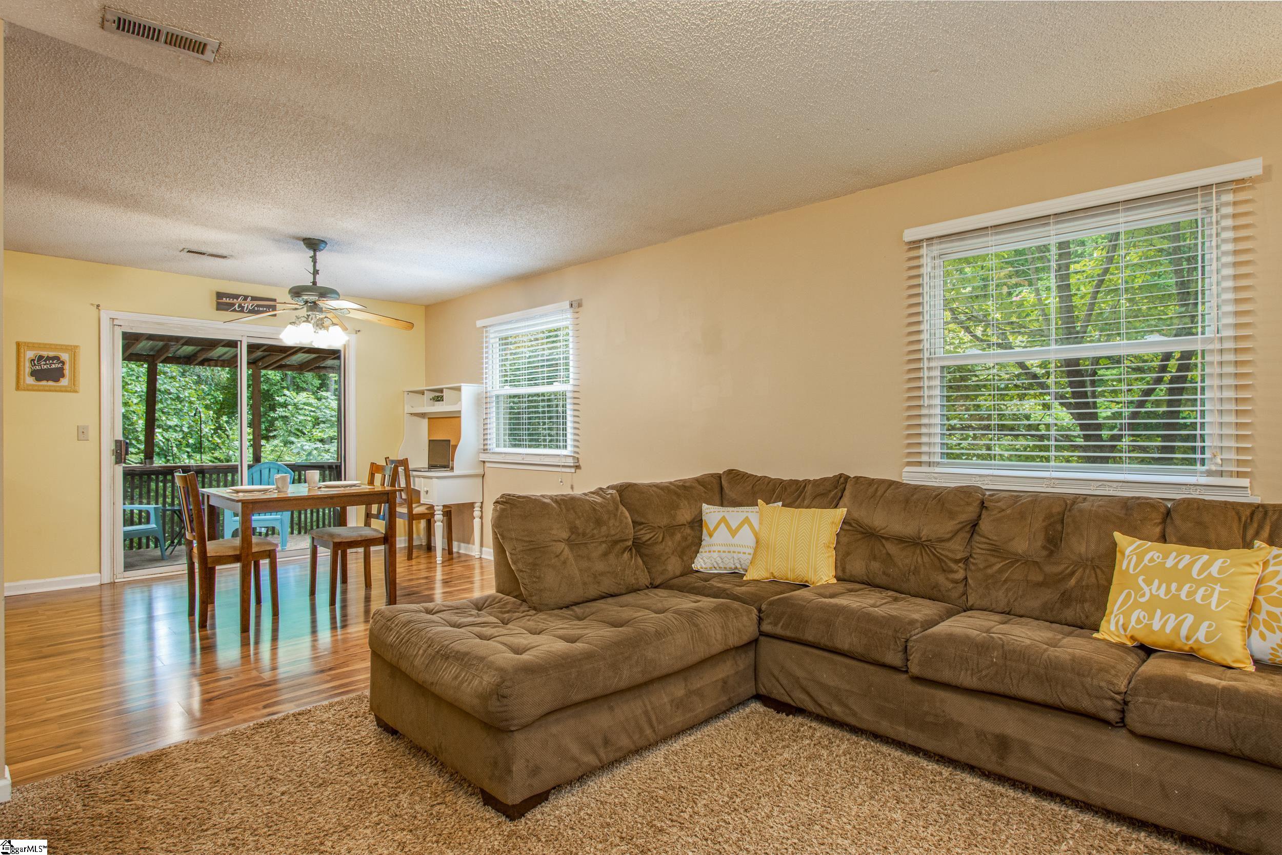 49 Duncan Creek Road Greenville, SC 29609 - Photo 7 of 24