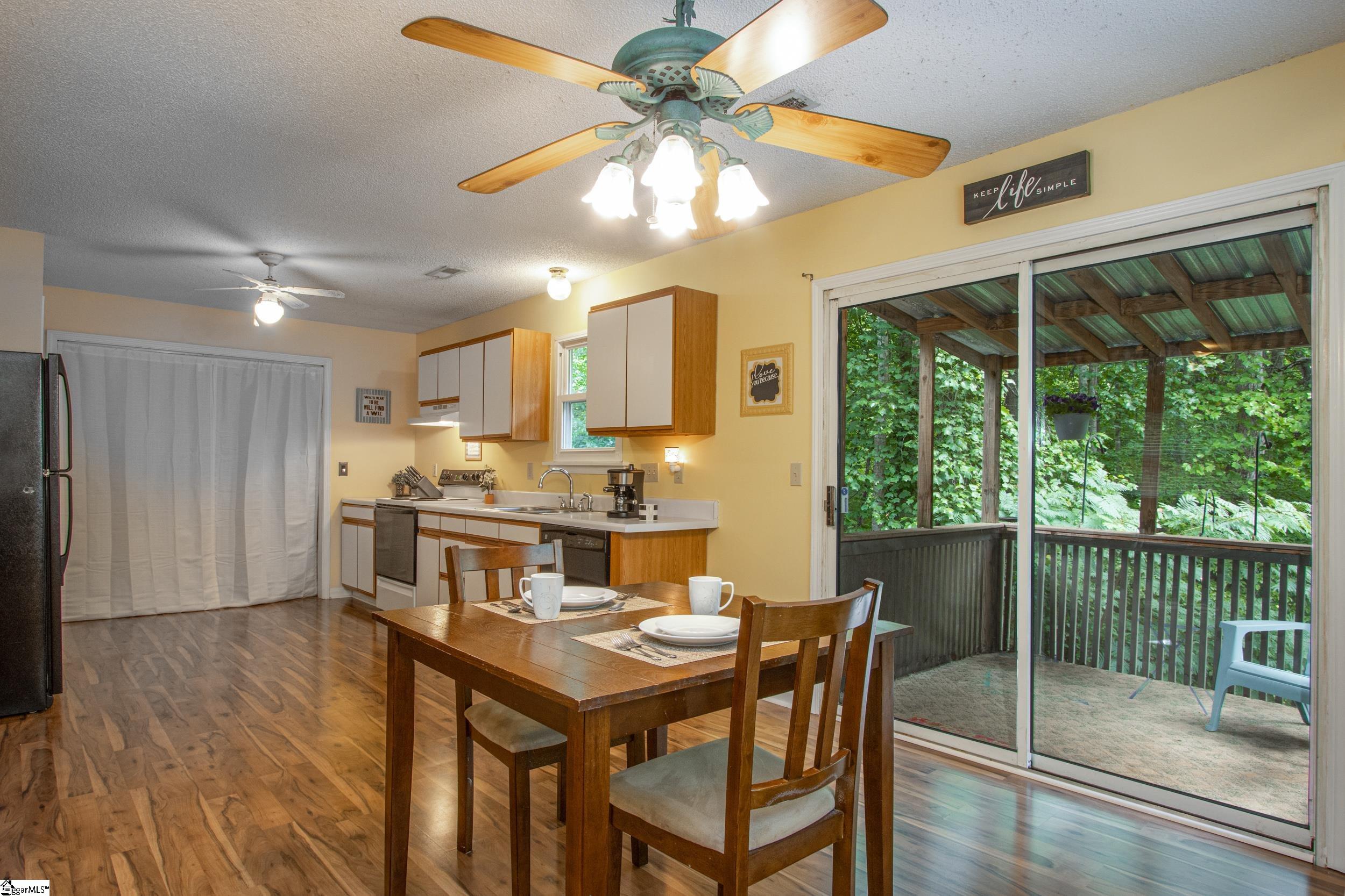 49 Duncan Creek Road Greenville, SC 29609 - Photo 9 of 24