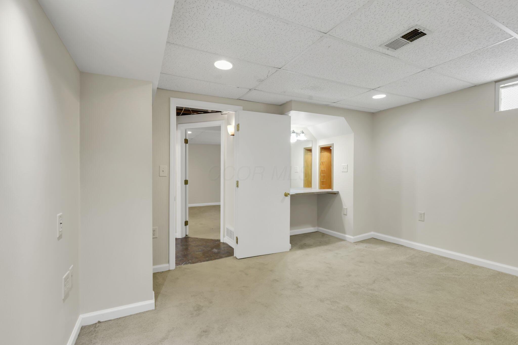 910 Wiltshire Road Columbus, OH 43204 - Photo 60 of 68 61-web-or-mls-IMG_6678