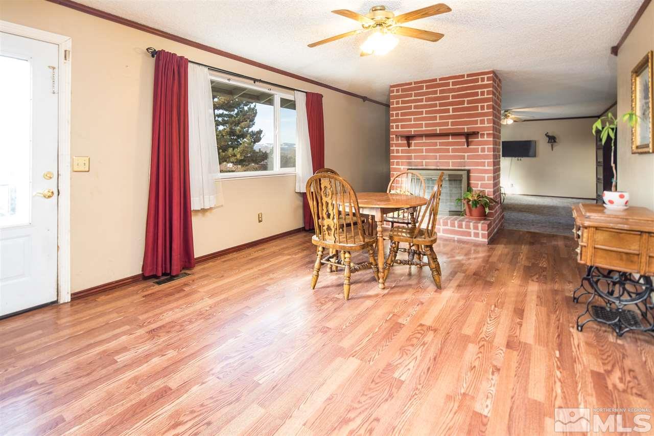 11645 Heartpine Street Reno, NV 89506 - Photo 5 of 23 Photo 5