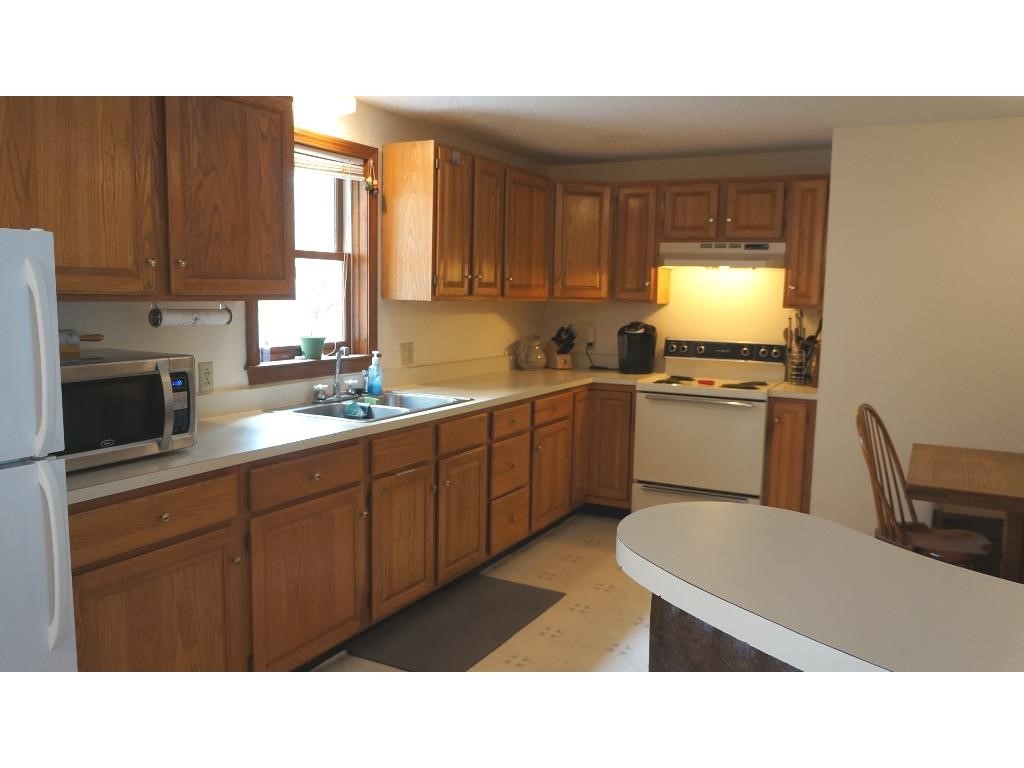 16 Pinnie Hill Road Epsom, NH 03234 - Photo 8 of 14