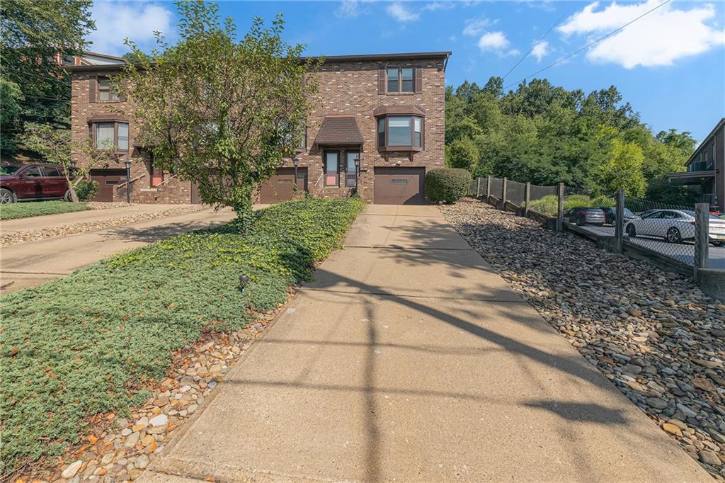 310 Leopard Lane Beaver, PA 15009 - Photo 1 of 23 Gallery Image 1