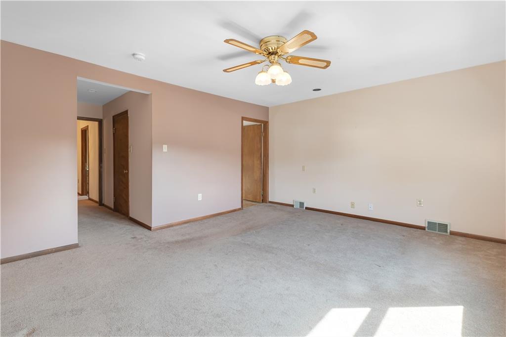 310 Leopard Lane Beaver, PA 15009 - Photo 10 of 23 Gallery Image 10
