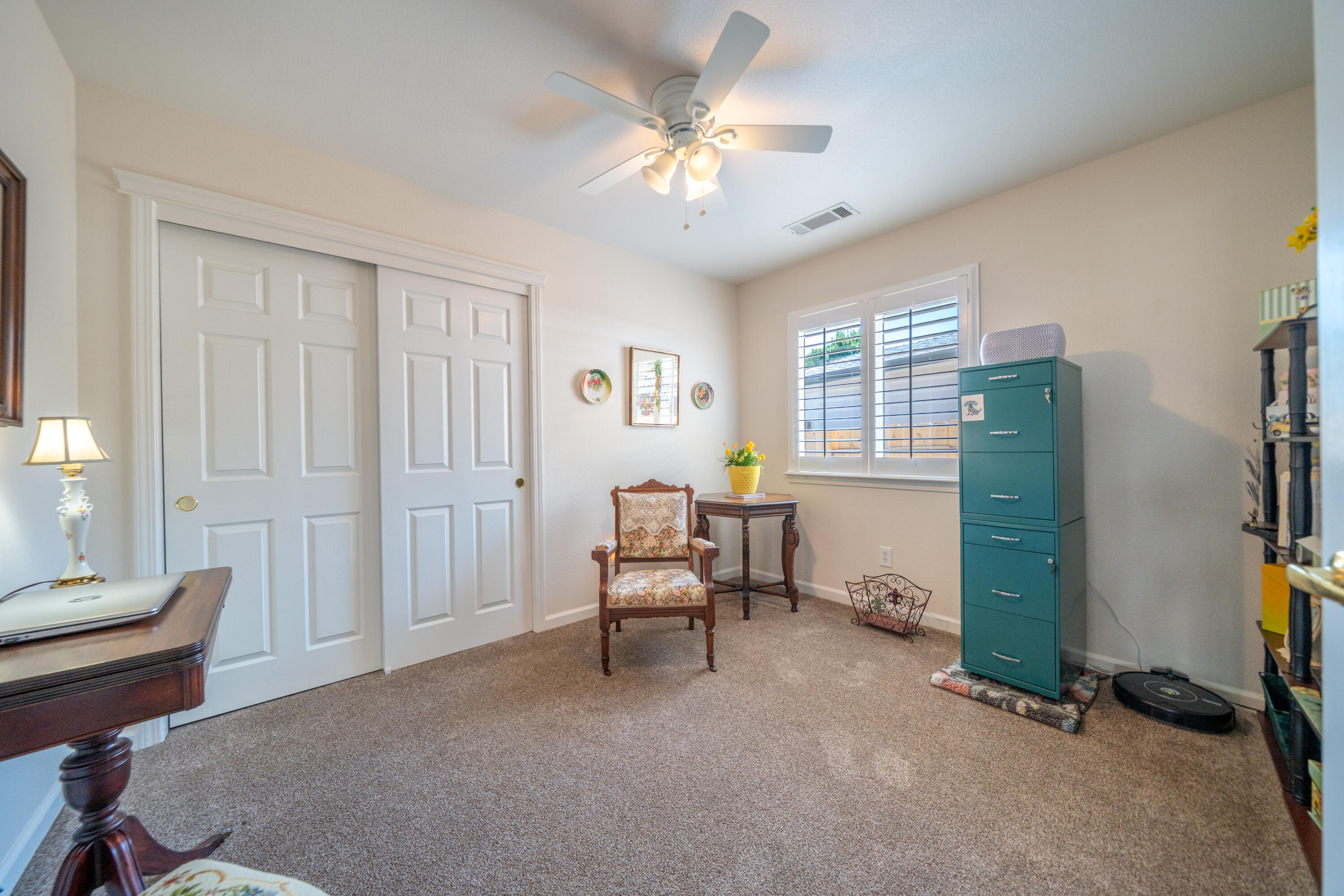302 Mammoth Path Redding, CA 96003 - Photo 21 of 43 302 Mammoth Path-33