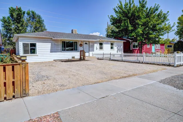 $329,000 | 1039 East Aspen Avenue, Fruita, CO 81521