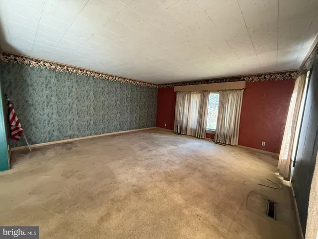 $99,900 | 242 Trout Lane, Ebensburg, PA 15931