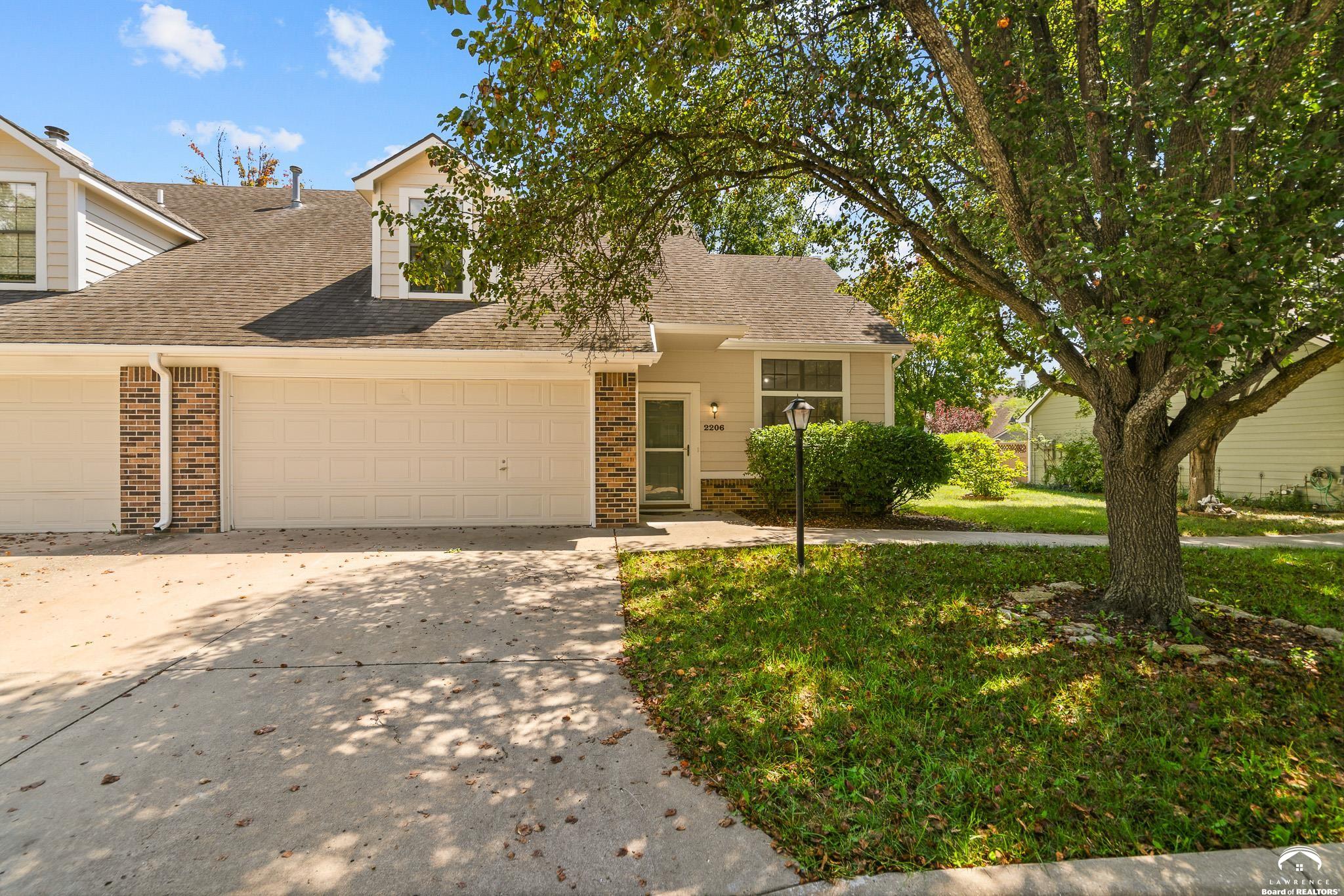 2206 Vail Way Lawrence, KS 66047 - Photo 29 of 39 Gallery Image 29