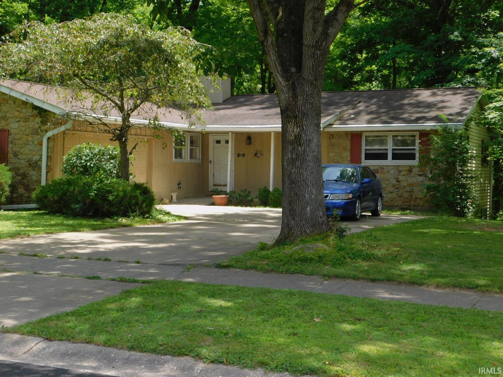 610 North Park Ridge Road Bloomington, IN 47408 - Photo 1 of 24