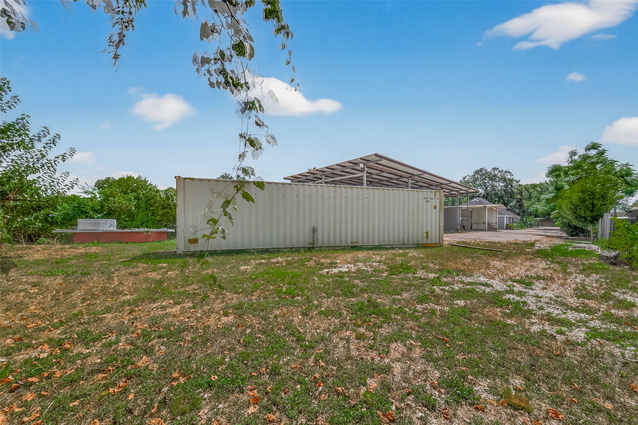 4917 Sycamore Avenue Pasadena, TX 77503 - Photo 42 of 46 a bathroom with a sink and a mirror