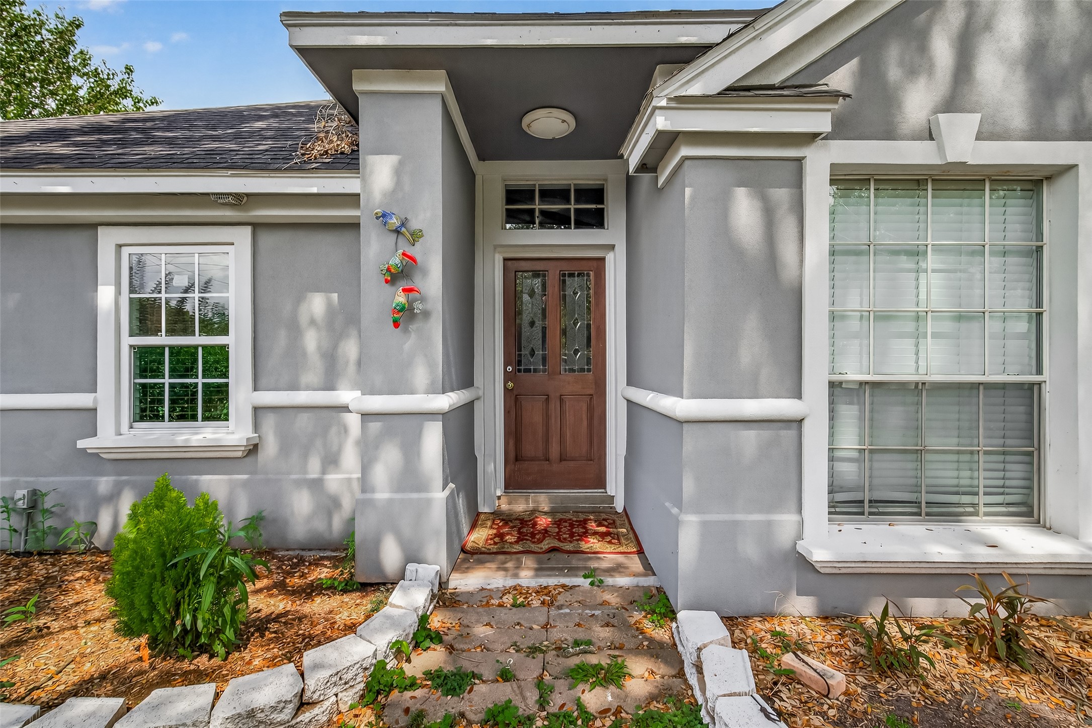 4917 Sycamore Avenue Pasadena, TX 77503 - Photo 6 of 46 a front view of a house with a yard