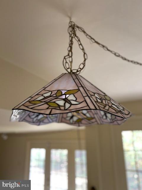 5244 Dixons Mill Road Marshall, VA 20115 - Photo 16 of 61 Kitchen light