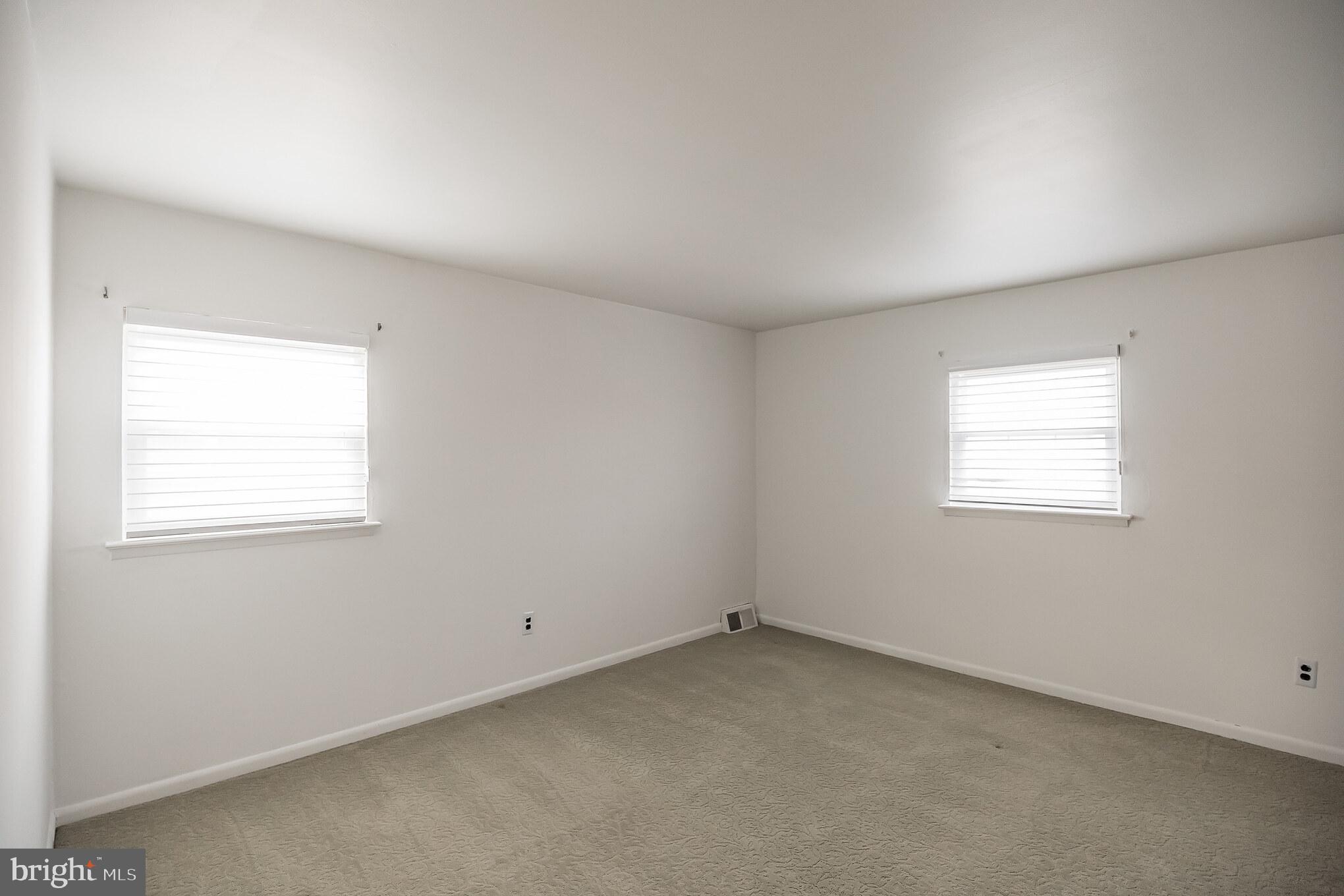 130 Ridgefield Road Philadelphia, PA 19154 - Photo 11 of 20 Bedroom 2