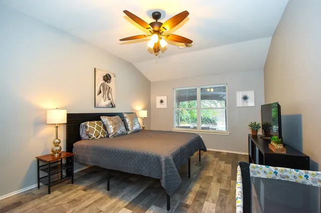 $7,000 | 11007 Shumard Oak Court, Houston, TX 77065