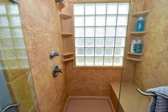 $7,000 | 11007 Shumard Oak Court, Houston, TX 77065