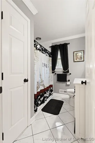 $365,500 | 1917 Utica Pike, Jeffersonville, IN 47130