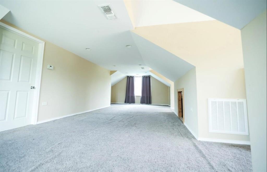3439 South 271 Bonham, TX 75418 - Photo 9 of 36 a view of a big room with closet and windows