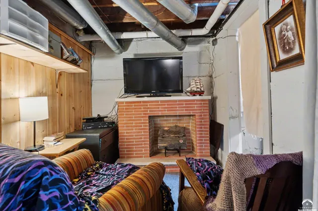 $425,000 | 2208 Massachusetts Street, Lawrence, KS 66046