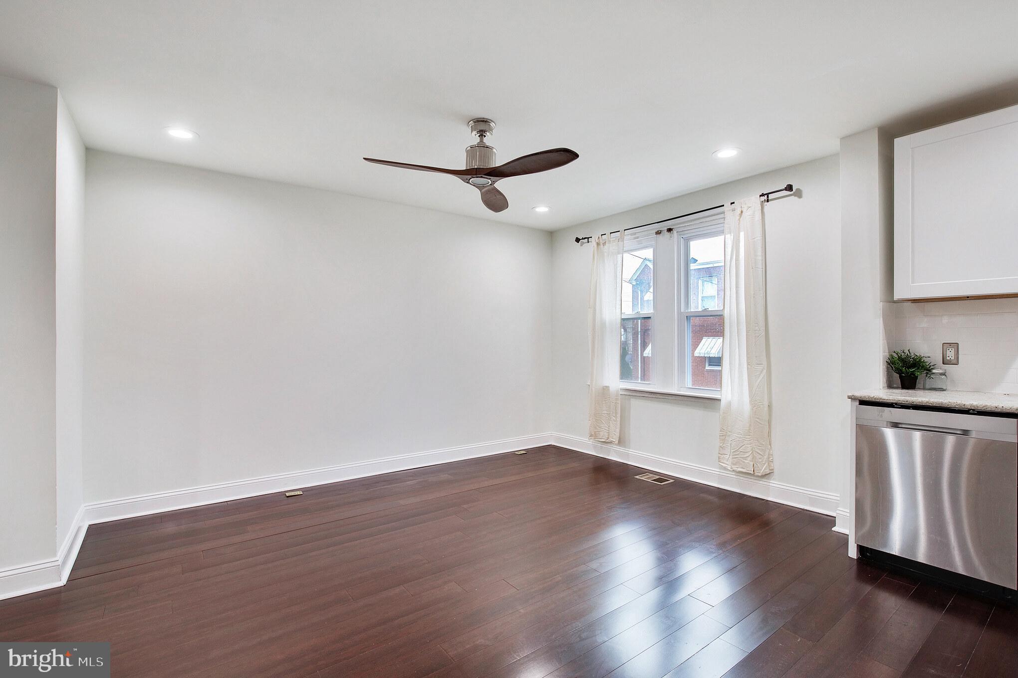 648 Kenmore Road Philadelphia, PA 19151 - Photo 14 of 36 Dining Area