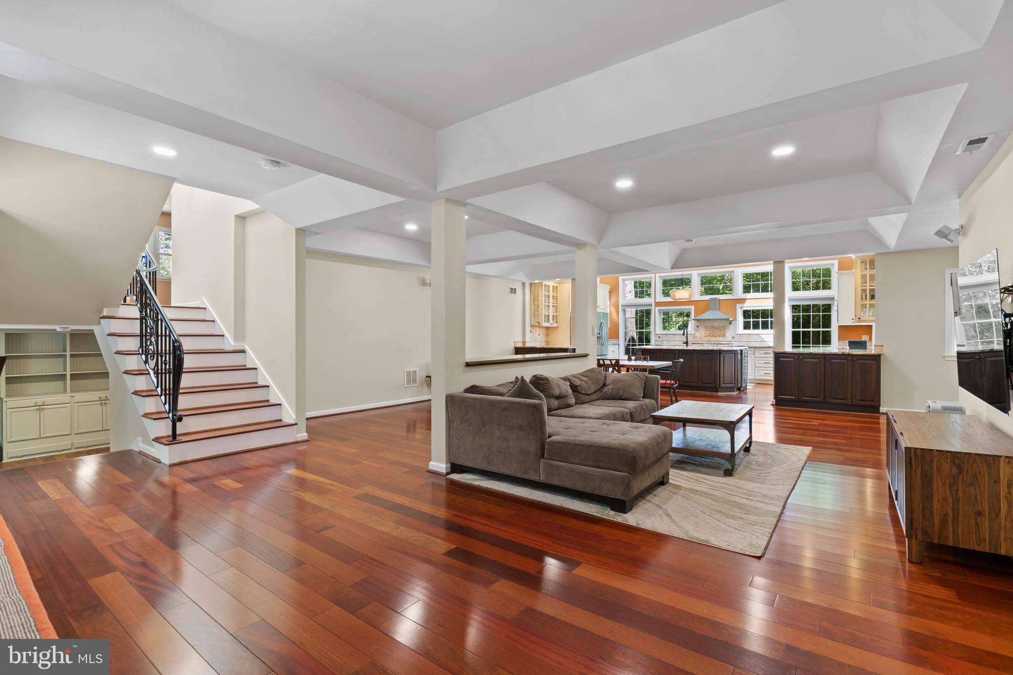 11019 Ring Road Reston, VA 20190 - Photo 9 of 78 Living Room