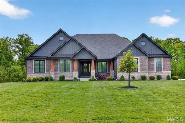 $1,475,000 | 115 Markham Trl Lane, Defiance, MO 63341