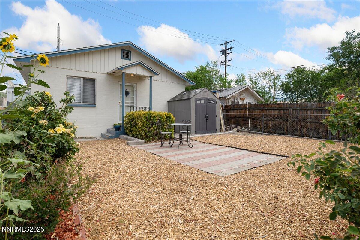 154 East Arroyo Street Reno, NV 89502 - Photo 15 of 36 a view of a front of house with a yard