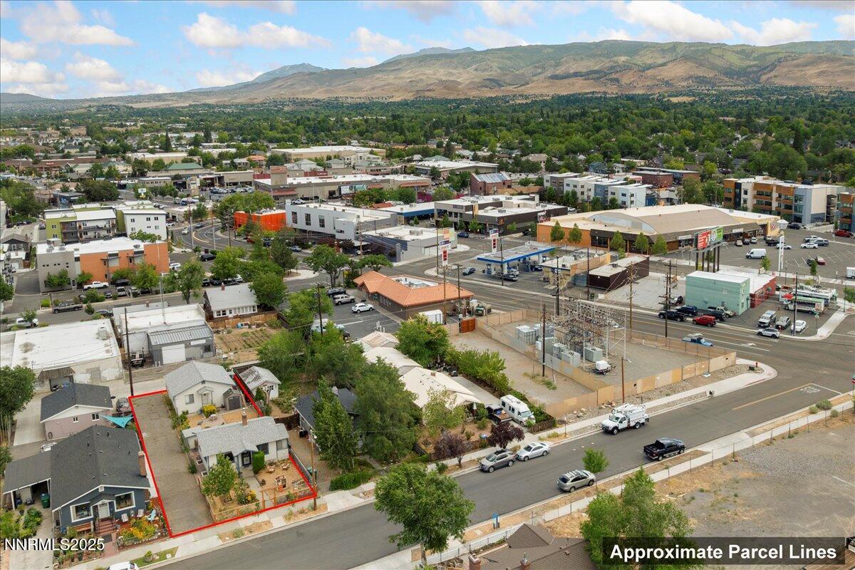 154 East Arroyo Street Reno, NV 89502 - Photo 30 of 36 an aerial view of residential houses with outdoor space