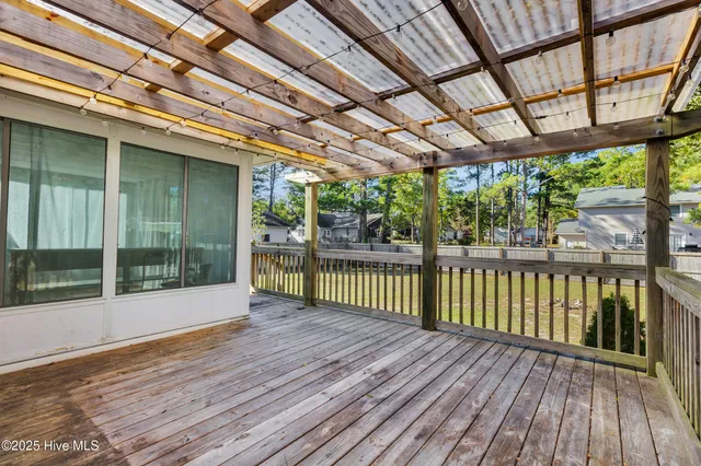 $359,900 | 134 Starlight Drive, Cape Carteret, NC 28584