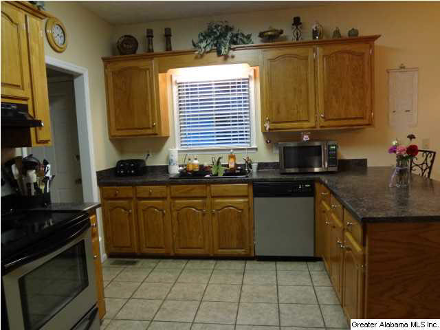 485 Comanche Street Montevallo, AL 35115 - Photo 12 of 30