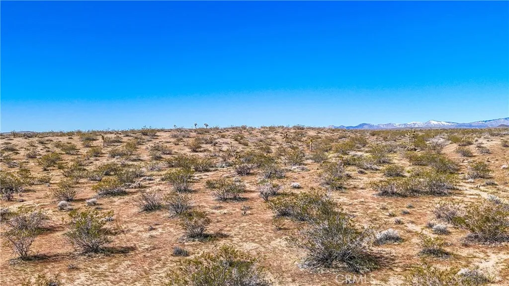 57645 Reche Landers, CA 92285 - Photo 33 of 38 a view of city and mountain
