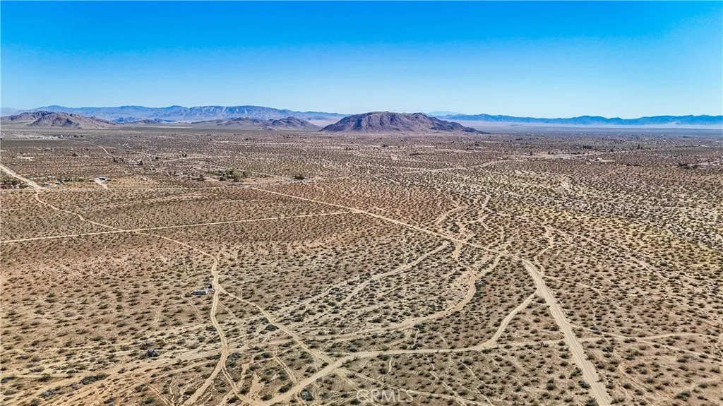 57645 Reche Landers, CA 92285 - Photo 8 of 38 a view of a mountain with a mountain